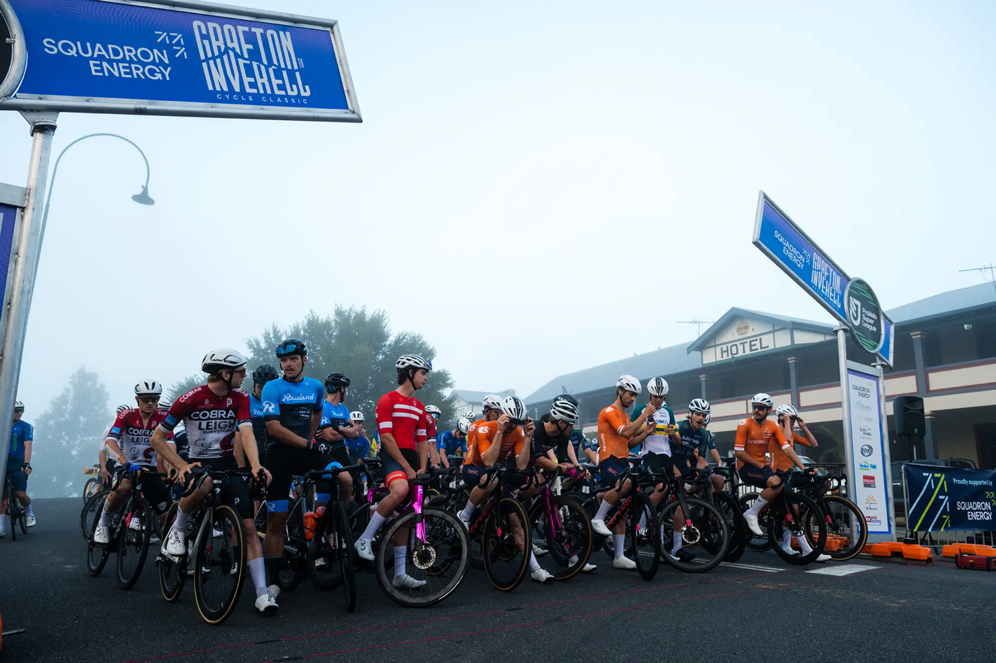 15 3 2025 Pro Velo G2 I Mens Polizzi Studio AP 280399